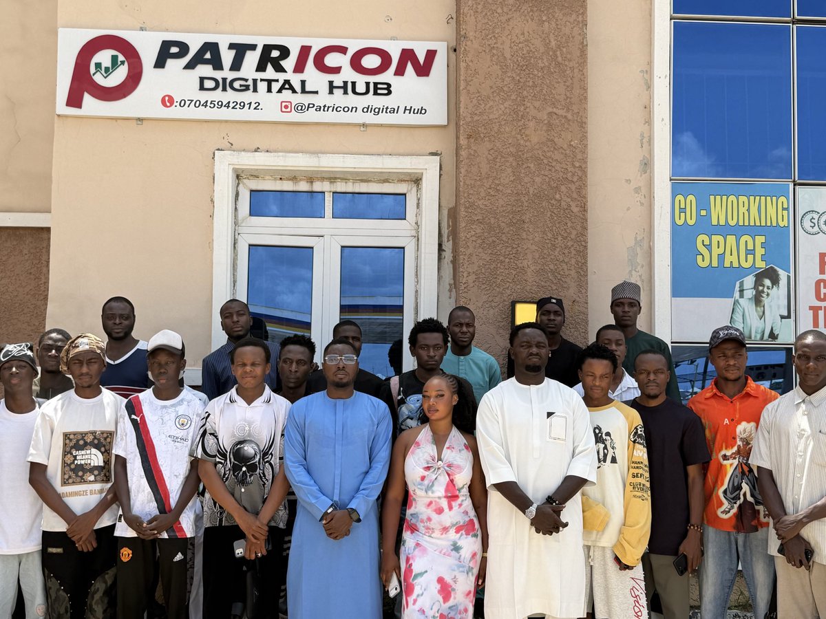 PatrickOnline24's tweet photo. We had a very impactful forex bootcamp session today at Patricon digital hub, it’s so exciting to impact young minds trying to make their way into the industry https://t.co/uIWHeJleqg