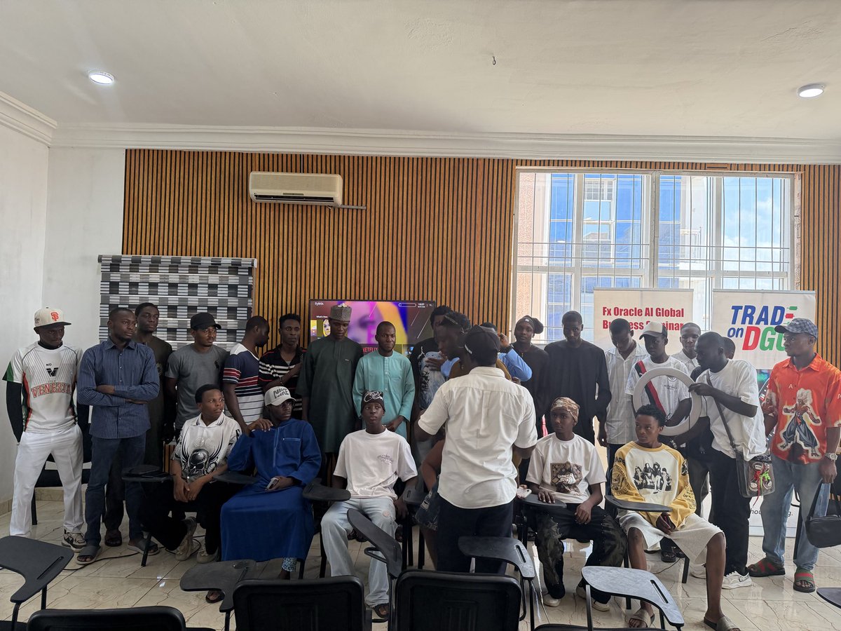 PatrickOnline24's tweet photo. We had a very impactful forex bootcamp session today at Patricon digital hub, it’s so exciting to impact young minds trying to make their way into the industry https://t.co/uIWHeJleqg