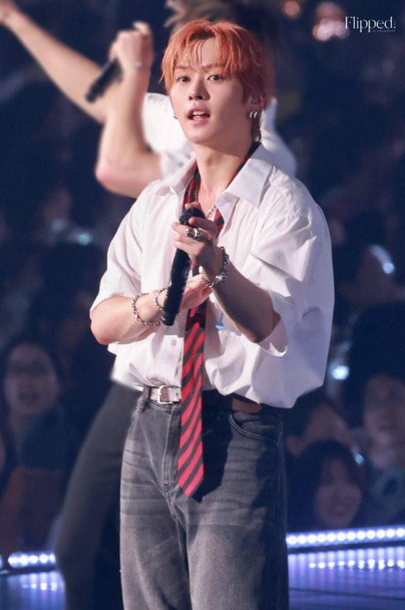 LeeN_stay's tweet photo. 마시기 전                        마신 후 https://t.co/wf3BepSvLg
