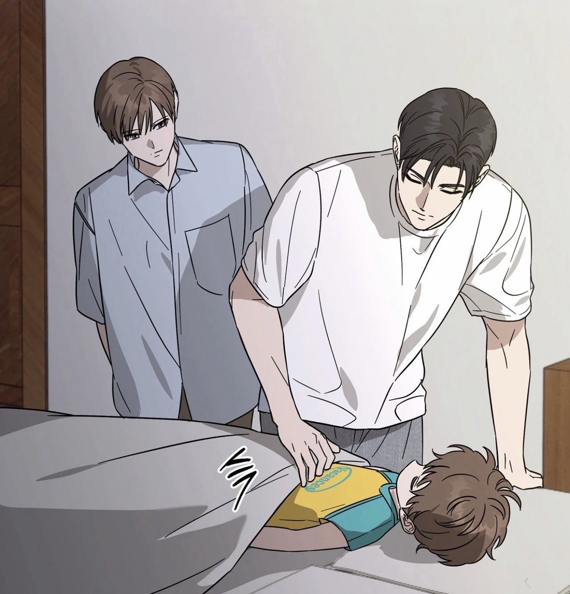 swaypinksy's tweet photo. Alphas who become step fathers to their own kids are so funny 😭 at least the omega can see with his own eyes that baby daddy can be trusted before telling him the truth 🥹
Such Beautiful family https://t.co/Lk3WHlqP2a