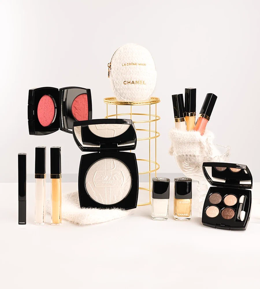 Fashion Press on X: 