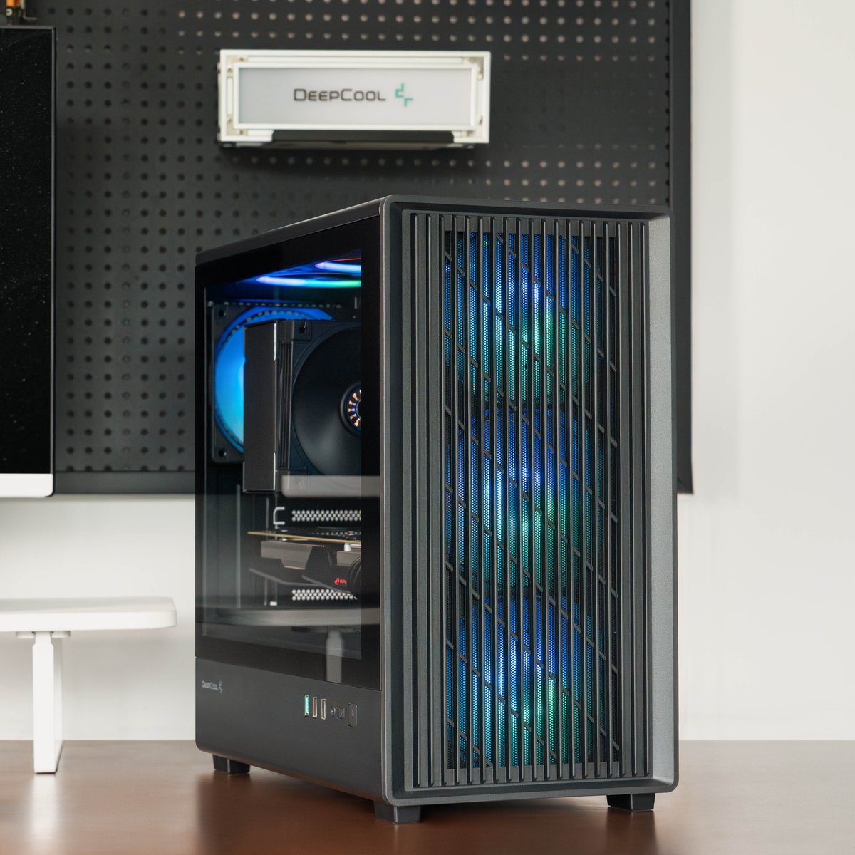 Deepcoolglobal's tweet photo. Airflow first. Performance follows. Would you build it this way?
Air cooler : AK700 VC
#deepcool #ak700vc #airflow #pcbuilding #fps #gamingpc #gamerlife #esports #cpucooler #lga1851 #am4 #am5 #memes https://t.co/gHafKztDBV