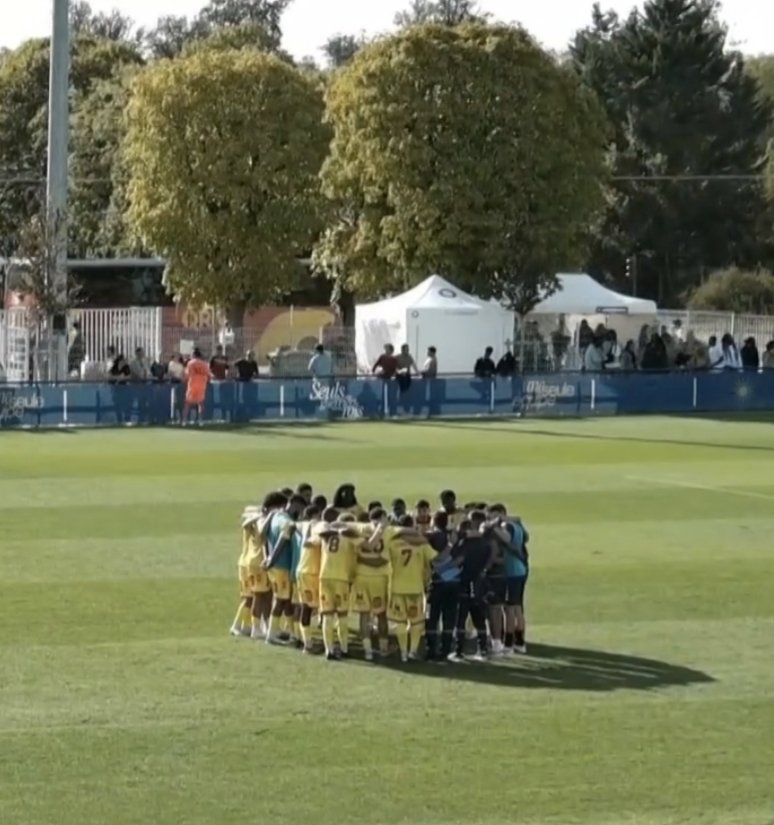 qrm_info's tweet photo. @ligue3betclic @nationalfoot_ @NFNormandie_ Une cohésion et un groupe soudé 🥹 https://t.co/7wsKIzPN7l