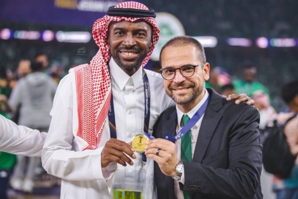 Khlved's tweet photo. العصابه و شلة الفشل 

اسأل الله ان ياخذ حق كل مشجع منكم و الله يحرمكم الصحه و العافيه باذن الله 

انبسطوا انبسطوا بفشلكم يافشله https://t.co/NuWN8PEahn