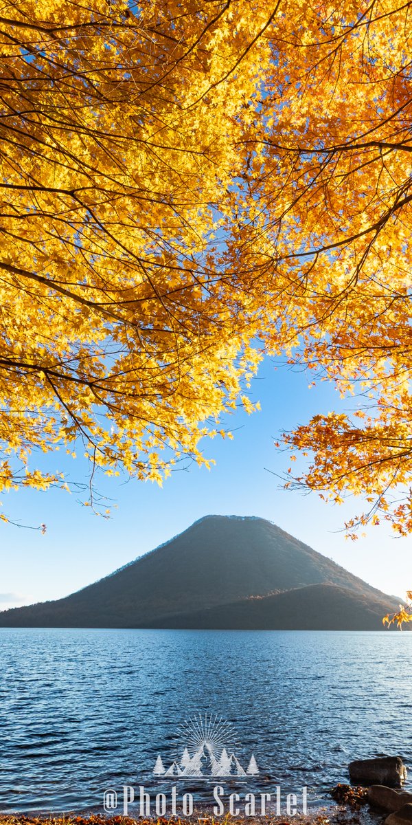 Photo_Scarlet's tweet photo. 秋の群馬県『榛名湖』は最高なのです🍁 https://t.co/kYdBLTcHHH
