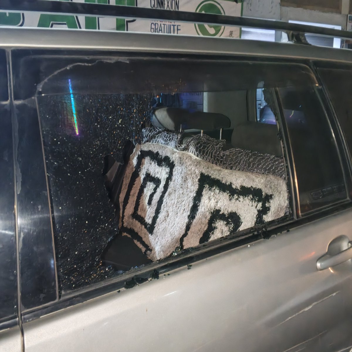 PKungisa's tweet photo. @KimKimuntu Je suis aussi victime de cette barbarie à N'sele https://t.co/kgcIA2gQx6