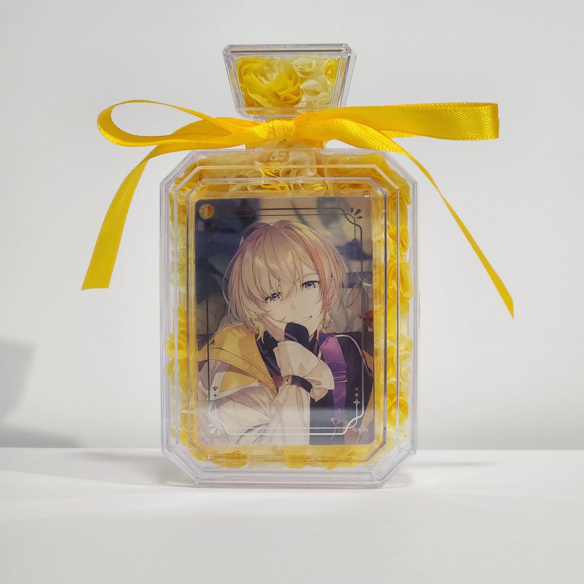00__ro__10's tweet photo. 前までチェキ入れてたんだけど、ノスタルジアアクリルブロックがいいと聞いて入れ替えてみた〜！！

最高です🫶🏻💗 https://t.co/0iVgvX2VTW