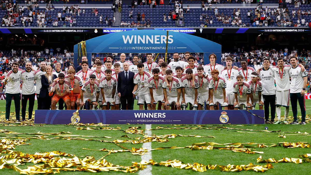 MadridXtra's tweet photo. 🚨 HISTORY: Juvenil A is the FIRST Spanish team to win all these trophies in the same year. 

• Intercontinental 
• Youth League 
• Copa de Campeones
• Liga https://t.co/Aal7QmULL4