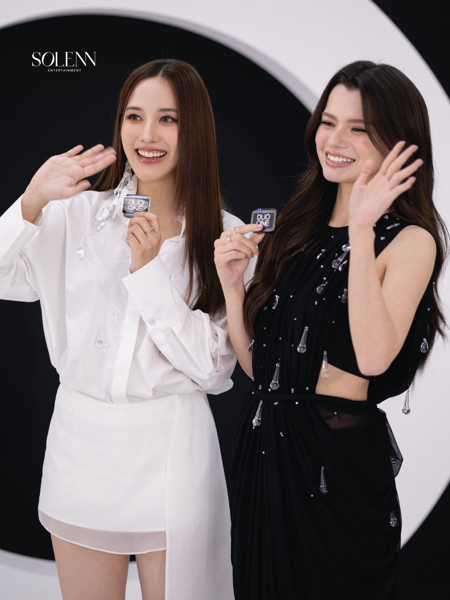 mywhitelilly_'s tweet photo. they just fit. in every way, on every level. how can two people be this perfectly matched, it’s like they were made to find each other. 😭🤍

DUOONE START THE CHAPTER
#DUOONEXFreenBecky
#DUOONEEP1 https://t.co/zES5Eg17ec