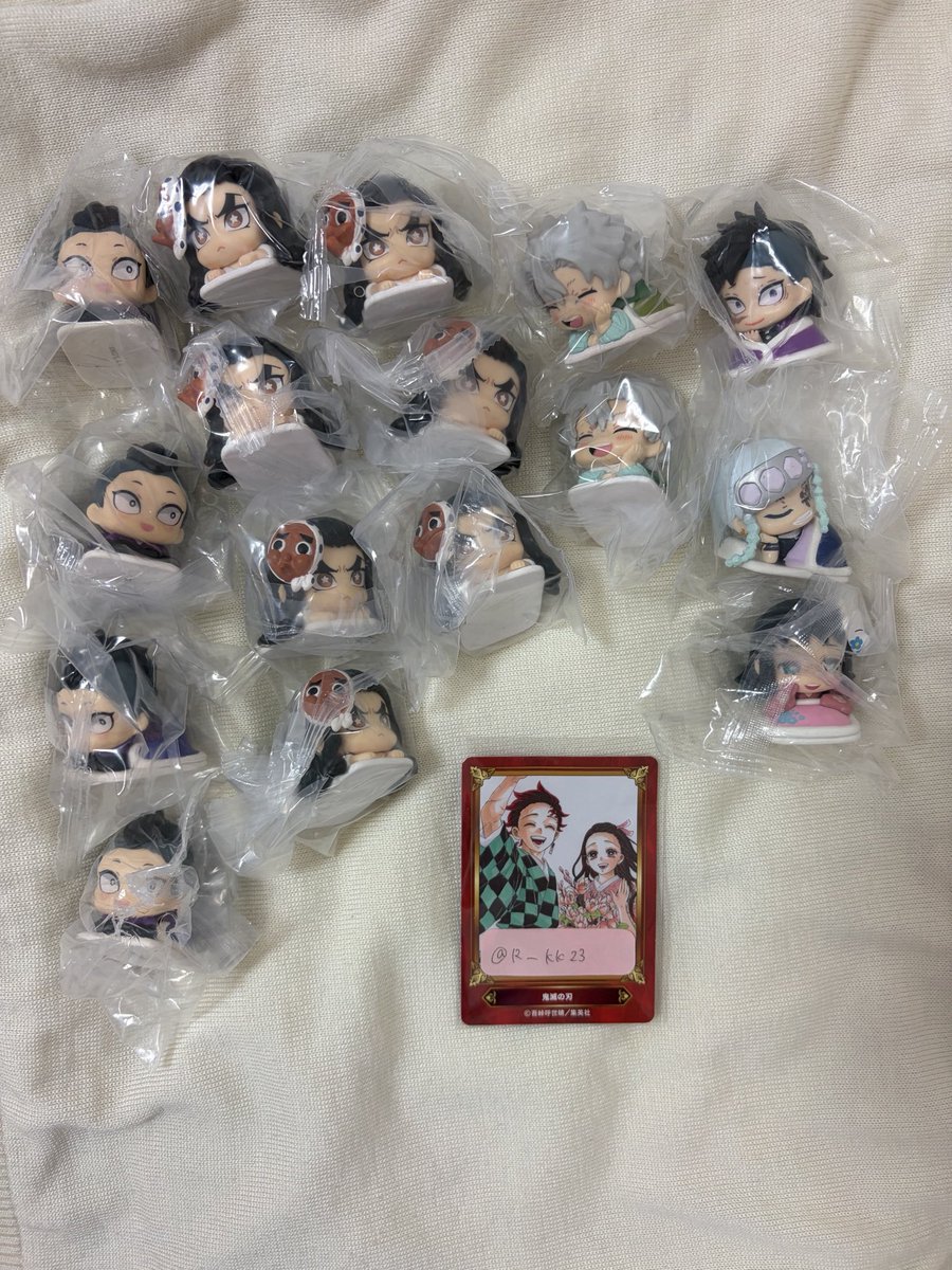 R___kk23's tweet photo. 鬼滅の刃 おねむたん 拾壱ノ型 交換 譲渡

譲 実弥、玄弥、鋼鐵塚、宇髄天元、真菰

求 同弾無一郎or300円/個＋送料>スペシャルリミックス弐 無一郎

都内お手渡し、郵送希望。
実弥は他キャラも含む方優先、交換のみです🙇🏻‍♀️
1点からでも気軽にお声がけ下さいませ🍀 https://t.co/UJHzd2EHfY