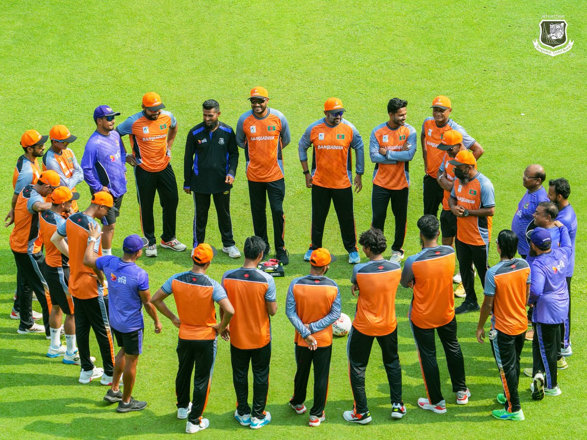 BCBtigers's tweet photo. The Tigers return to the nets at SBNCS, Dhaka, putting in the hard yards ahead of their next challenge. 🐯💪

#BCB #Bangladesh #Tigers #Cricket https://t.co/JPhkRDJFvW