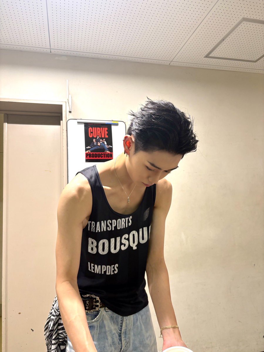 wildblue_ykme's tweet photo. [HINATA]

ツアー1発目仙台！
STARRYの綺麗な景色見させてくれてありがとう🙂‍↕️
まだまだ上がってくで~

#WILDBLUE #鈴陽向 #HINATA
#WB_CURVE https://t.co/rLDWVRCLIf