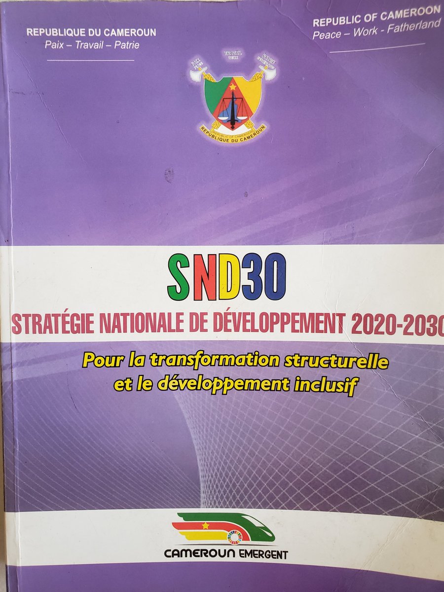 developcameroon's tweet photo. En novemmbre 2020, je m'étais "dédicacé ", l'exemplaire de la #SND30 que j'avais reçu à l'issue de la cérémonie de lancement de cette feuille de route nationale du développement du #Cameroun. ETRANGE. Près de 6 ans après, de nombreuses questions m'assaillent.😢🤔 https://t.co/yOdA3dFZTg
