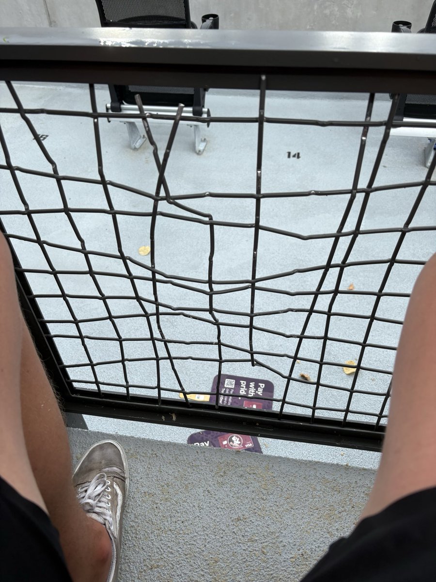 JonJonesJohnson's tweet photo. Last time we played bama I got kicked out for "breaking the fence" #differencemaker #shitfence https://t.co/abLZaZaz7V