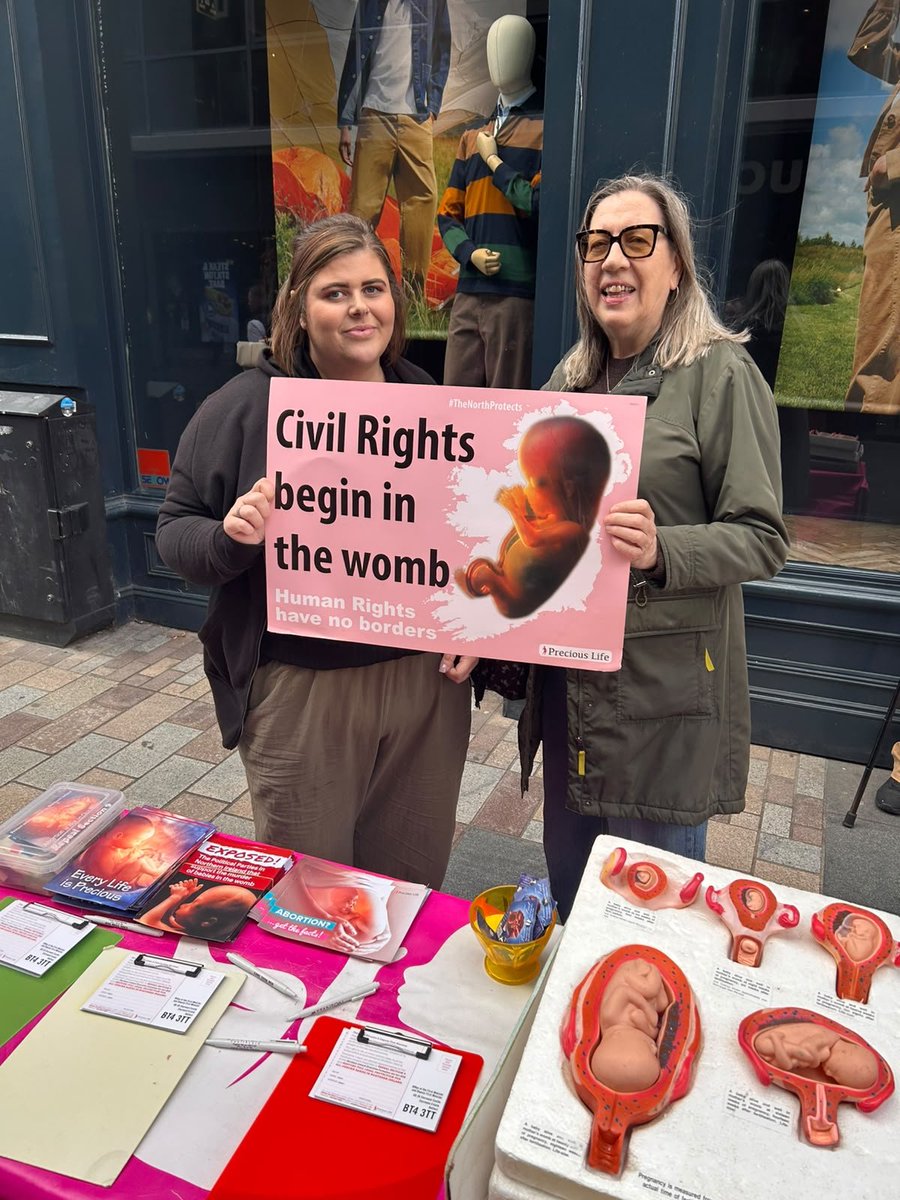 YouthforLifeNI2's tweet photo. Today, our amazing team was once again out in Belfast city centre, sharing the culture of life, speaking up for babies, and reminding people that compassion means protecting both mother and child.
#MakeAbortionUnthinkable #RepealSection9 https://t.co/LclTWzoYtW