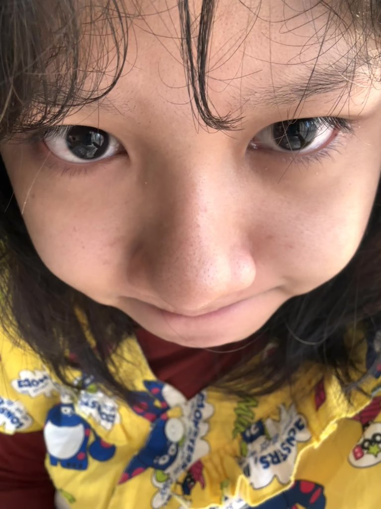 eomjismile's tweet photo. are we twinning…? (the third slide is a barefaced one 🤦🏻‍♀️ not so good skin )

#NEX2YSELCADAY #NEX2Y #NEXZ #HARU #넥스티 #넥스지 #하루 https://t.co/zhn9Oh6o2W