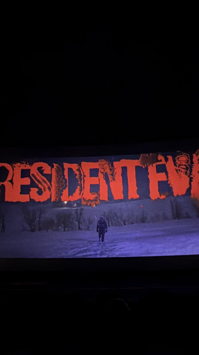 trentsdead's tweet photo. 🎥 9/10 https://t.co/2SzoRLyLI0