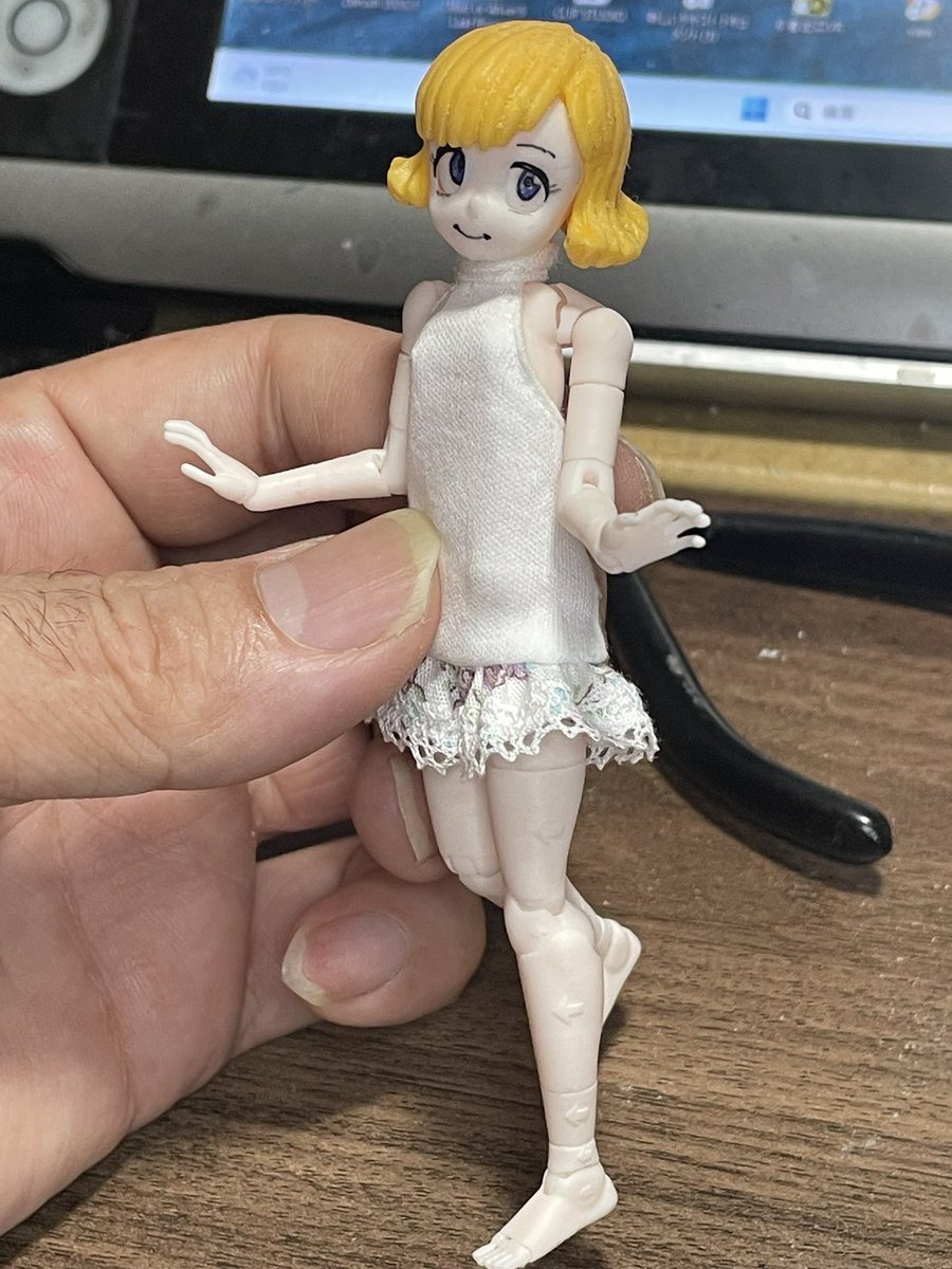 naitou0111's tweet photo. 着衣！

そもそもスレンダーボディの方が好きなんですよ
#オリジナル可動素体 https://t.co/nweAgeHtaz