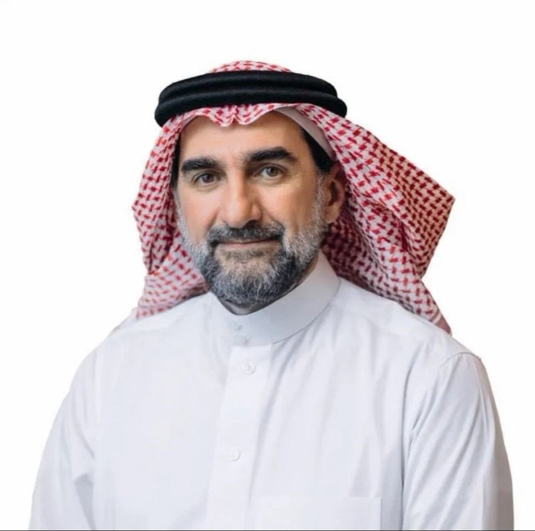 talall1113's tweet photo. انتقم الله منك حي وميت انت ومن معك 

#كاس_القارات https://t.co/jxMZpnKaNG