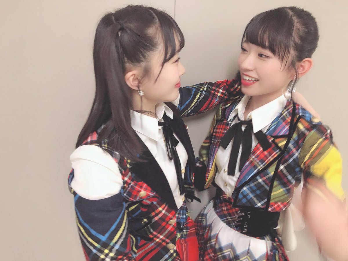 48Suzuha_16LOVE's tweet photo. 瑞葵ちゃん ､ おたんじょうびおめでとう 🎂♡

かわいいところと綺麗なところはもちろん
瑞葵ちゃんの人柄とか優しさとか温かさ 。
あとは ､ 気持ちの豊かさとかにいつも素敵って思う 🎀

もうすぐ10年 。いーーーっぱいの安心と
気持ちをそばに置いてくれてありがとう 🌟

これからもずっとAKB48で一緒にきらきらしようね 🌙

↓ ずんずっきー ､ 大人になったね 👭🏻🫶🏻💞