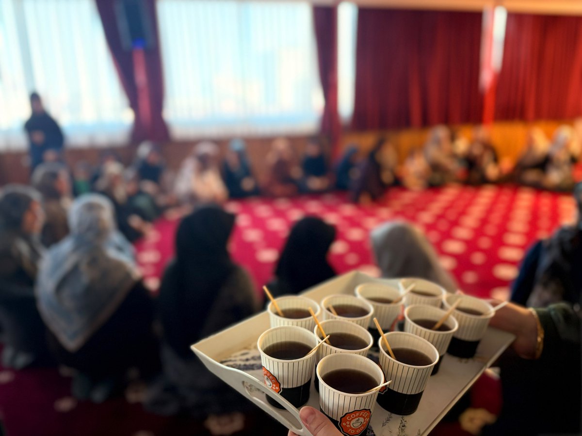 furkanhmersin's tweet photo. Furkan Hareketi Mersin Bayan Kolları olarak gerçekleştirdiğimiz Kardeşlik Programı'ndan geriye kalanlar...

"Kardeşlik sadece bir duygu değil, imanın getirdiği bir sorumluluktur."

#GönüllerBirOlsun
#FurkanKardeşliği https://t.co/L5Wlq9aEfR