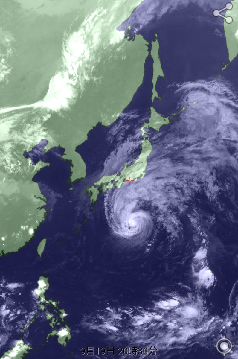 Tou8ma_Mi7zuki's tweet photo. 《承前》
 = 基本情報 = 
① #中心気圧⦅#CP⦆:975hPa [#3]♣️ 
＋
② #進行速度⦅#MS⦆:⦅北西⦆15㎞/h [#6(#33)]🦦(♣️♣️) ※
＋
③ #最大風速⦅#MWS⦆:30m/s [#3]♣️
＋
④ #最大瞬間風速⦅#MIWS⦆:45m/s [#9(#18)]🦈(🪬) ＊
⇩ … 〔 ↡ 串刺し演算 ↡ 〕
♠️#禍薔薇暫定値🔢:[#KBR_❶]:[("21"→)#3]♣️ https://t.co/866NETh7zl
