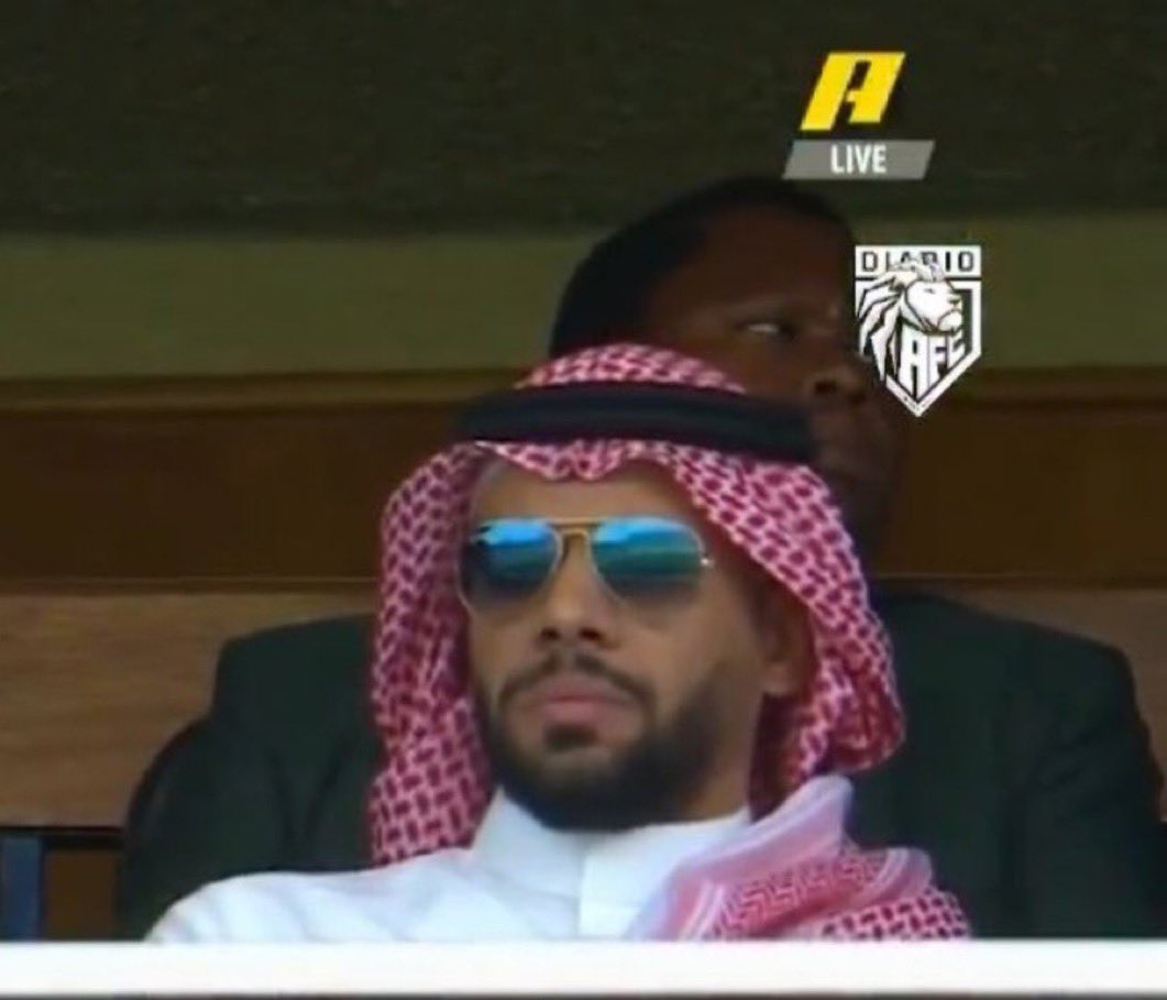 kenani_saleh's tweet photo. هل هذا الزباله يمثل نادي الملوك واصحاب السمو وكبار جمهور الوطن 
والله انه نقص فيه وفي من وضعه لانه وضيع من بعد ذهاب الغامدي والشريف
ماحد راضي عليه وعارفين وضعه ووضع المتدرب الفاشلين . https://t.co/pkvmdY1Q1W
