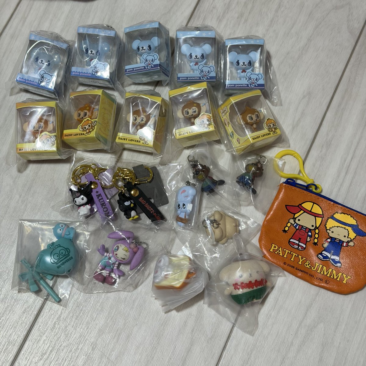 _pinkcloudv's tweet photo. 【お譲り】めじるしアクセサリー

画像のもの全てお譲り先を探しております！
お気軽にお声掛けください🎶

アンパンマン トイストーリー サンリオ えもきゅん いないいないばあ ナルミヤシリーズ ぷりきゅあ https://t.co/m7OA7nIvTg
