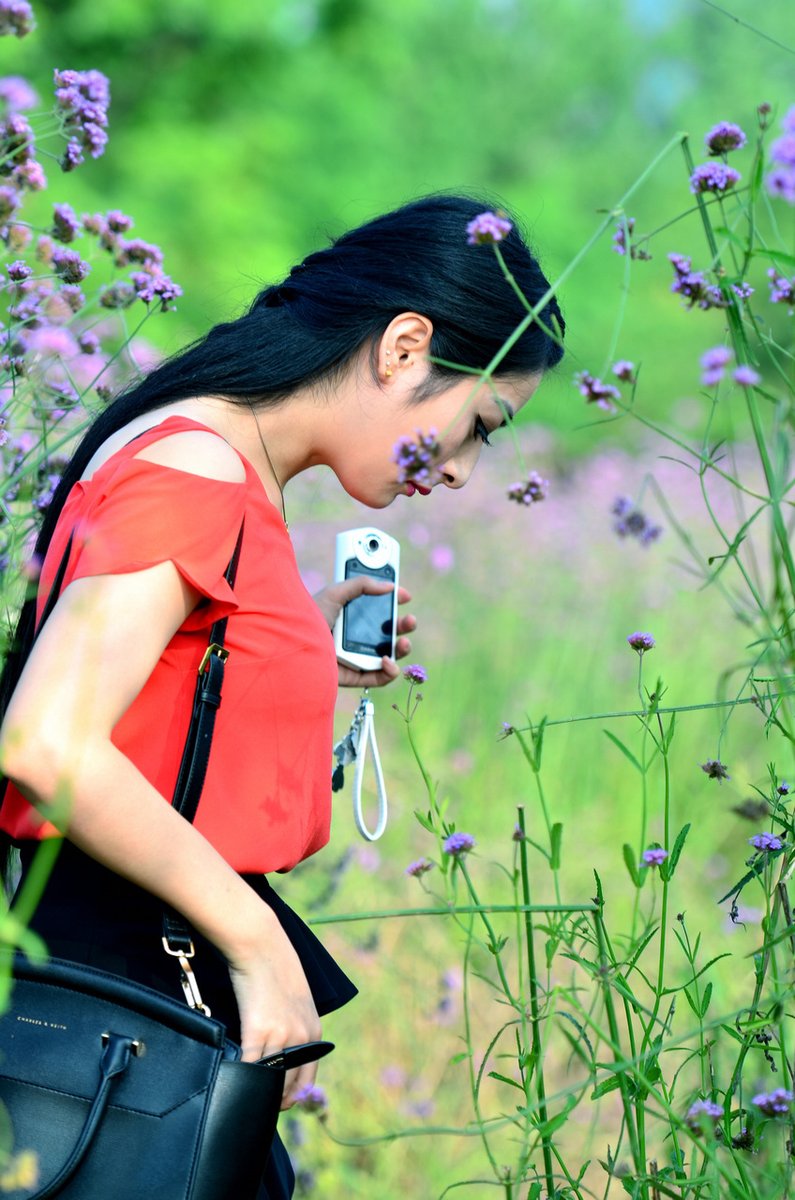 poppo523583's tweet photo. New to photography Start with mastering light—natural light’s free, soft, and perfect for practicing composition. Grab your phone, go outside, and snap 10 photos today! https://t.co/Ewqw4EugCc