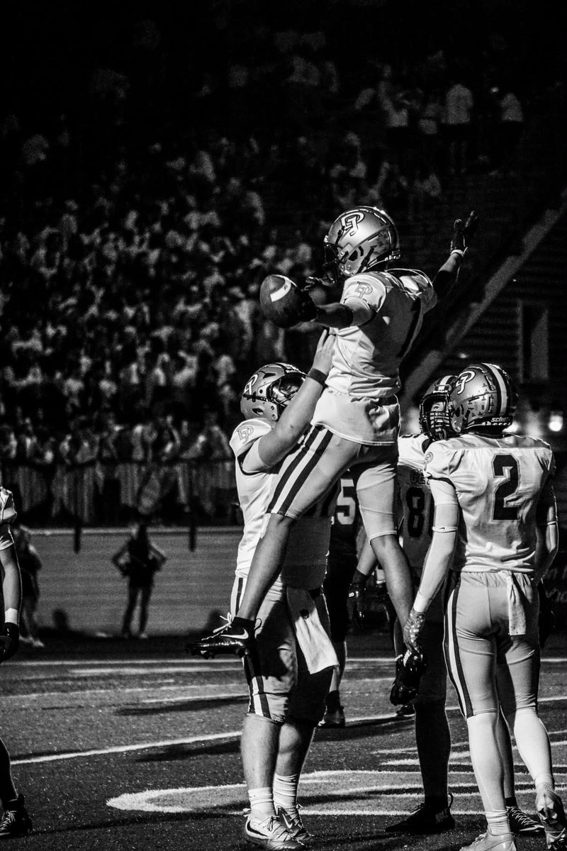 jackkacherski1's tweet photo. Week 5.
6 rec 157 yards 1 td Vs Top 25 team in D1
55 yard td
26.2 ypc 
LINK 📸 - https://t.co/u3gqd6cSZF
@Kstaff07 @CoachMillz_ @coach_craig21 @BigMarshMello72 @gdowlen3 @_HeathHarding @CeltsFootball @CoachMCrabtree @CoachStierhoff https://t.co/OuEHRfitmP