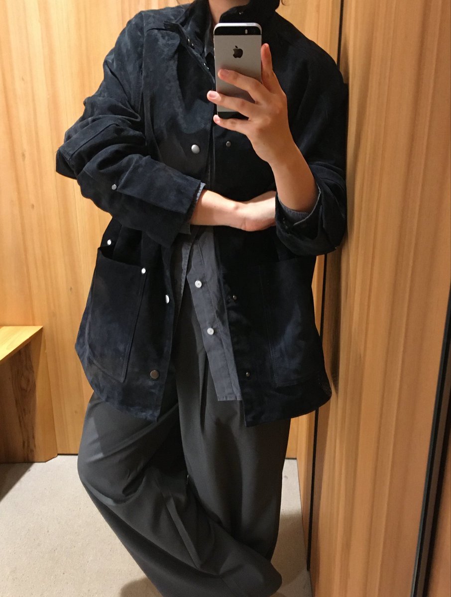 jenxney's tweet photo. 이번 시즌 자라 맨즈 미쳤음
그냥 모두가 맨즈를 사야함
위에 걸친 셔츠랑 사진 속
하의 제외 모두 자라입니다
두번째 니트만 우먼즈고
나머지 모두 맨즈입니다아 https://t.co/L5fdiXEmco