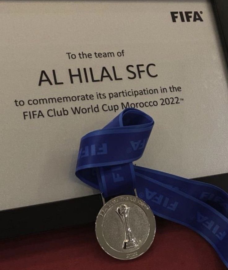 Tr11ki's tweet photo. بـ اصعب الظروف و بدون دعم في كل النسخ اخرها نسخة 2025 ! 

الهلال يتسيد المشهد و يمثل الوطن خير تمثيل 🇸🇦  
تشريف الوطن ؟ عادات هلالية 💙 

والله محد يجي ربع الهلال بالانجازات و البطولات 👑 
- انتهى - https://t.co/Tpr9BithAF