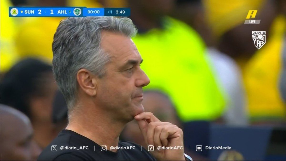 big_yaas's tweet photo. #كأس_القارات

Someone seriously needs to convince me that this son of a bitch didn’t intentionally throw the game.

Late substitutions.
Bringing Artem on instead of Saleh.
Putting Saleh on just to waste time.

Ahlawista, The enemy is within💚 https://t.co/1yPyhymBWI