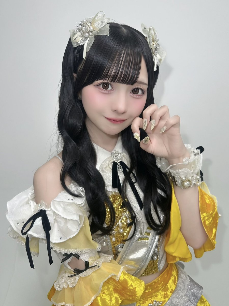 one__miri's tweet photo. 12/18(金)  @ Zepp Haneda
⟡ 𝐎𝐧𝐞𝐩𝐡𝐨𝐧𝐲 𝟒𝐭𝐡 𝐀𝐧𝐧𝐢𝐯𝐞𝐫𝐬𝐚𝐫𝐲 𝐋𝐈𝐕𝐄 ⟡
         〜 𝐈𝐃𝐎𝐋 𝐌𝐎𝐃𝐄 ♡ 𝐎𝐍 〜
の開催が決定しました🎀🪽

Zepp Hanedaという大きな会場を満員で迎えられるように、4周年に向けて精一杯頑張っていきます❤️‍🔥2枚目に想いを書いたので是非見ていただけたら嬉しいです🌙.*