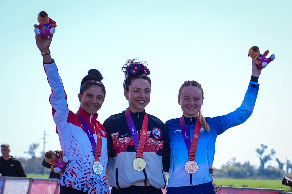 AllSportsPy's tweet photo. DATO | Bronce🥉 de Veronica Chavez🇵🇾, PRIMERA medalla🏅 de Paraguay🇵🇾 en E-Sports en TODA la historia en Juegos Sudamericanos. 🆕🎮

DATO | SEGUNDA Medalla🏅 de Agua Marina Espinola🇵🇾 en Juegos Sudamericanos: 1🥇/1🥈. 🚴
🥇Asuncion 2022🇵🇾
🥈Santa Fe 2026🇦🇷 https://t.co/K6yyEGT6Be