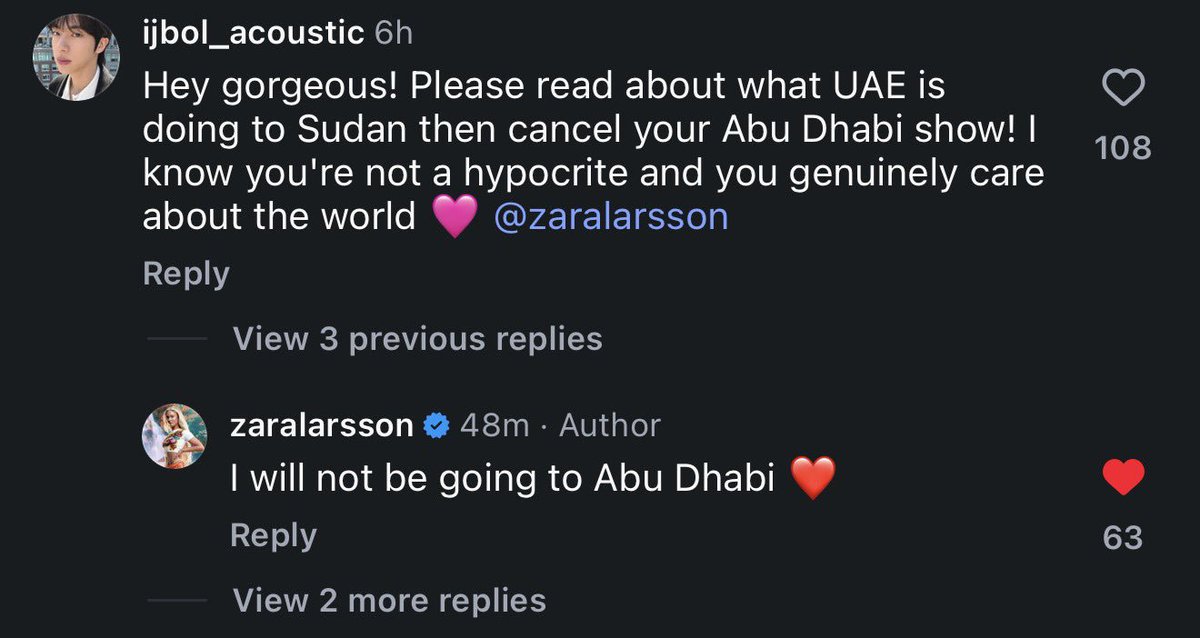 HateCrave's tweet photo. Zara Larsson when an Army asked for something 

vs

Taehyung when Armys asked for something https://t.co/WQtjNtw1J0