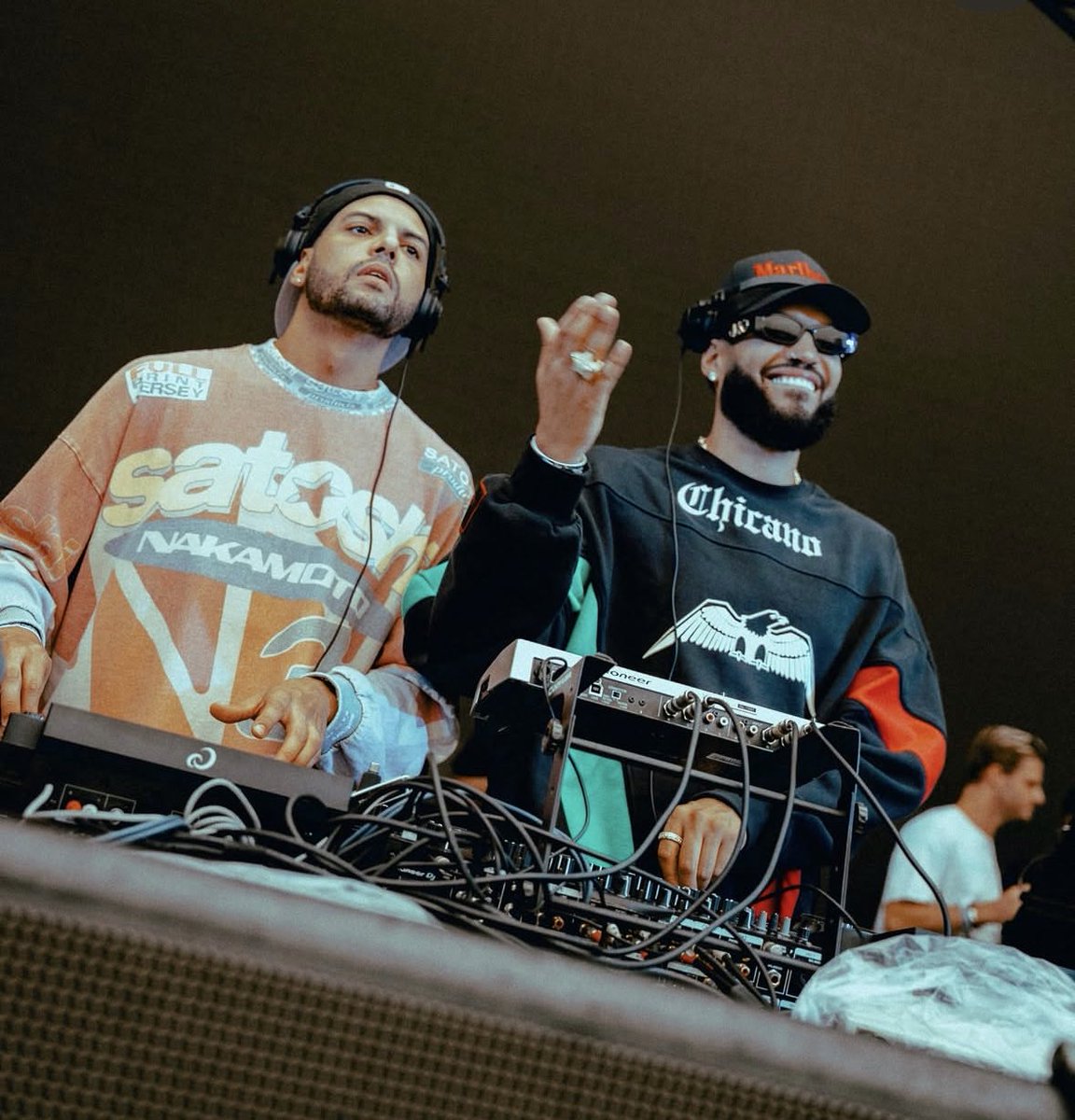 BullChain's tweet photo. Nice shirt @themartinezbros https://t.co/F5VPZ6CddK