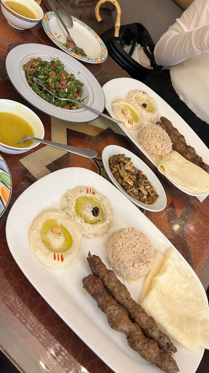 JG_A7X's tweet photo. 世界の料理を食べる会
レバノン料理食べてきた！
めっちゃ美味しかった🥰 https://t.co/tLun9hhZnq