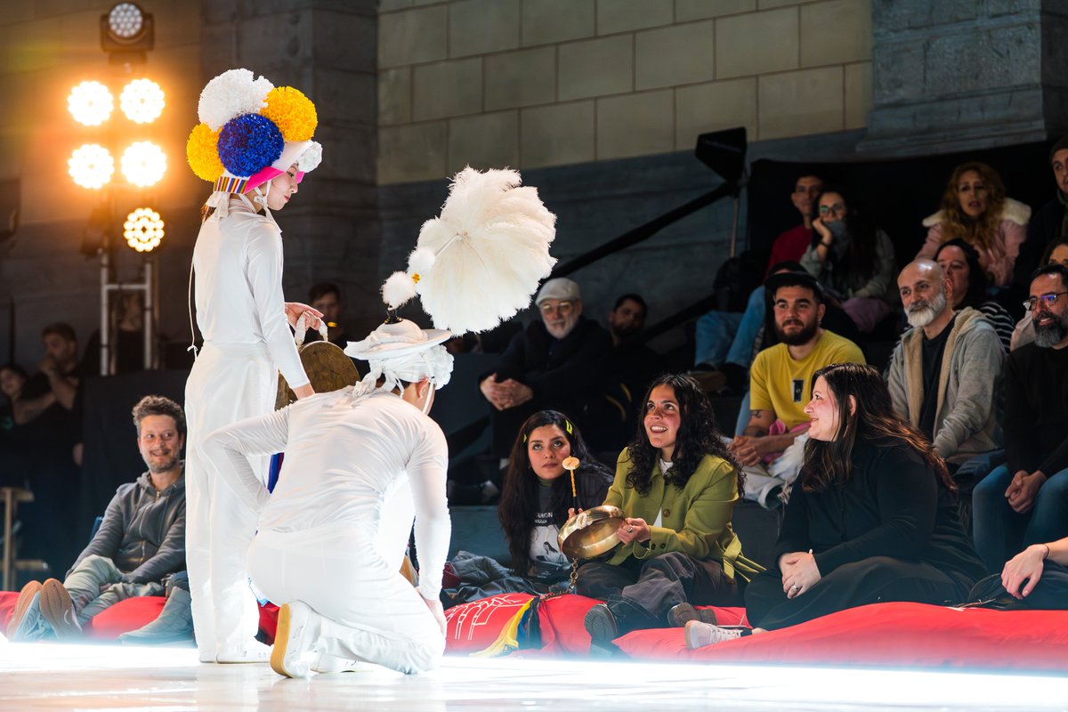 CCCoreanoArg's tweet photo. 🤩El lunes pasado vivimos en FIBA un show en vivo de Liquid Sound,fue  una experiencia que nos invitó a descubrir la cultura coreana desde la tradición, lo contemporaneo, la creación y la experimentación.

✨Gracias a todos los que vinieron a FIBA🫰🏻 https://t.co/piIihYrAeG