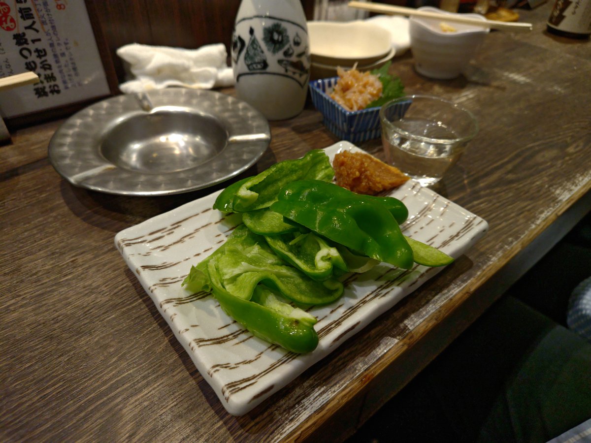 kintaro1677's tweet photo. かなちめちゃくちゃ酒飲んだよかなち
#かなちゃんと真上撮り https://t.co/bVNkEn9kzC