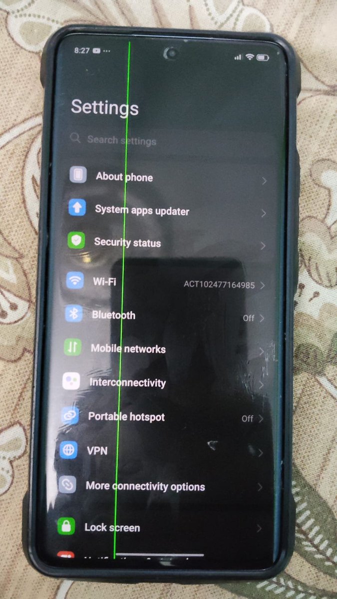 SurendraJaiHind's tweet photo. @Xiaomi @XiaomiIndia @MiIndiaSupport  I have a green line issue coming in after updating the software on Xiaomi 12 pro 5g. Please help and give free replacement . My device is our of warranty. This has been raised on multiple devices https://t.co/6qQLp4lco7