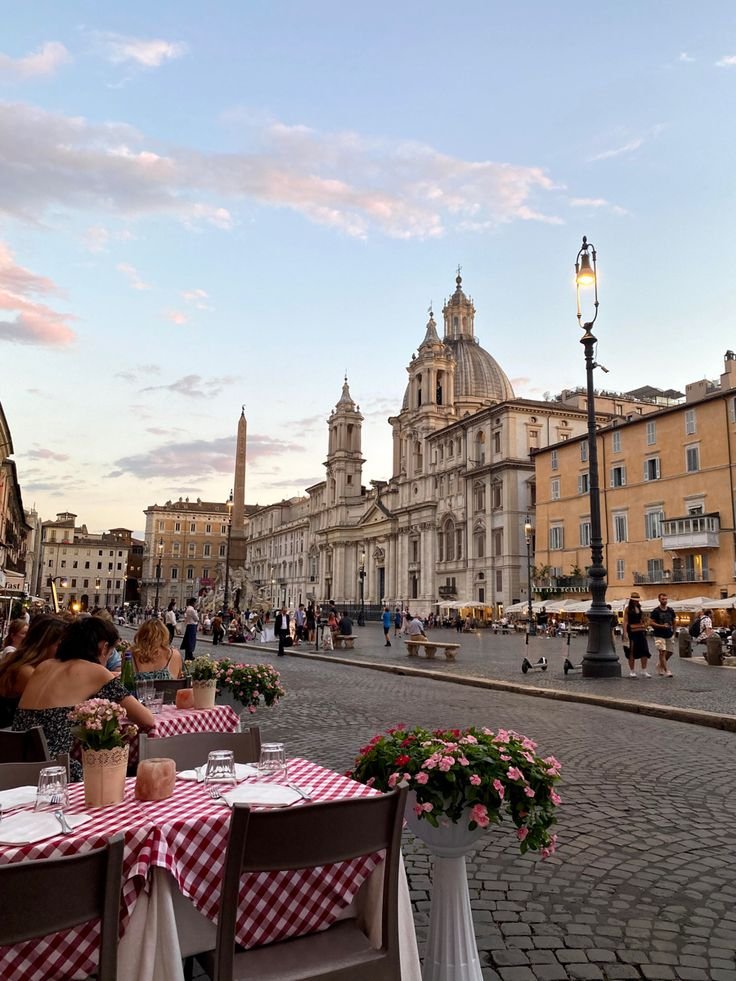 onllycutestuff's tweet photo. Rome, Italy https://t.co/gtQu5AmuxF
