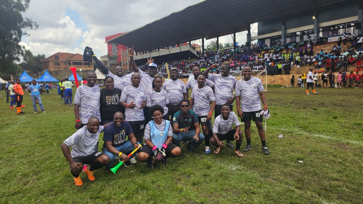 RCKla7Hills's tweet photo. Vuvuzela check ✌️
Supporters check✌🏻
Energy &amp;vibes check ✌️
#rotary5aside 2026 👍 https://t.co/Ufa2MfQdES