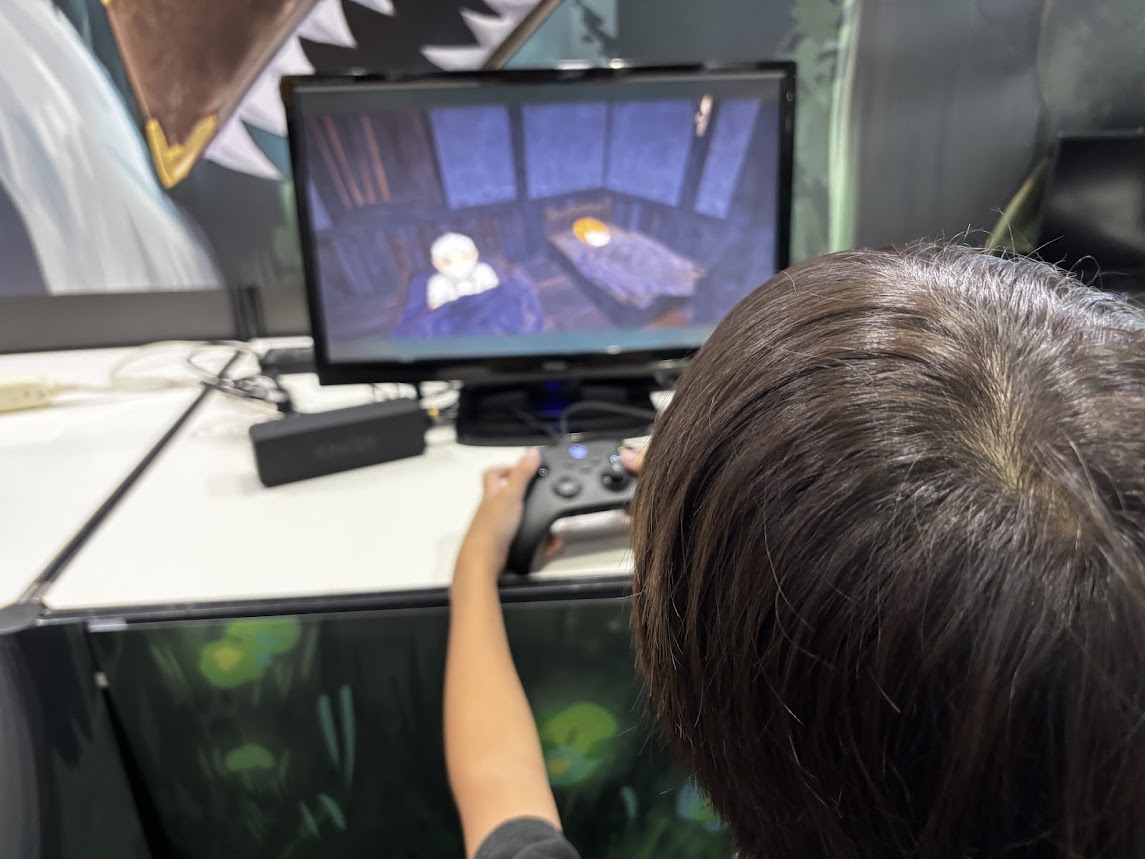 hide_loopcube's tweet photo. 質問を変えて「一番面白かったゲーム」を聞いたら『#マナアルケミー』ですって!!
「ヴァンサバライクのオープンワールドRPG、開発はメタスラ」とおじさん的には情報大渋滞なんだけど「スルビボーズ系なのにボタン押して攻撃できる所がいい！」だそうです。
#TGS2026 
https://t.co/ynlw7y3jpX https://t.co/WQgx01VXbr