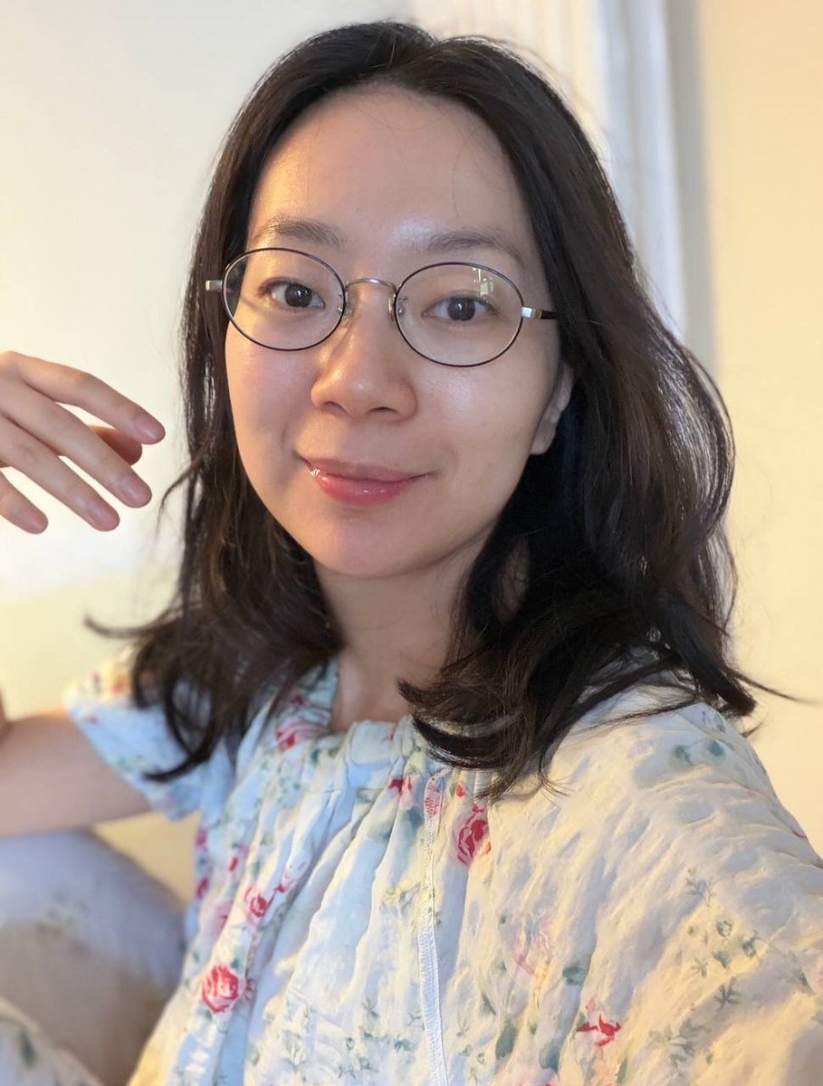kh2lis's tweet photo. 35岁的已婚宝妈在推特上算大龄了吗？想找一个可以互相解决生理需求的搭子都没有 https://t.co/JHSHC0ZesS
