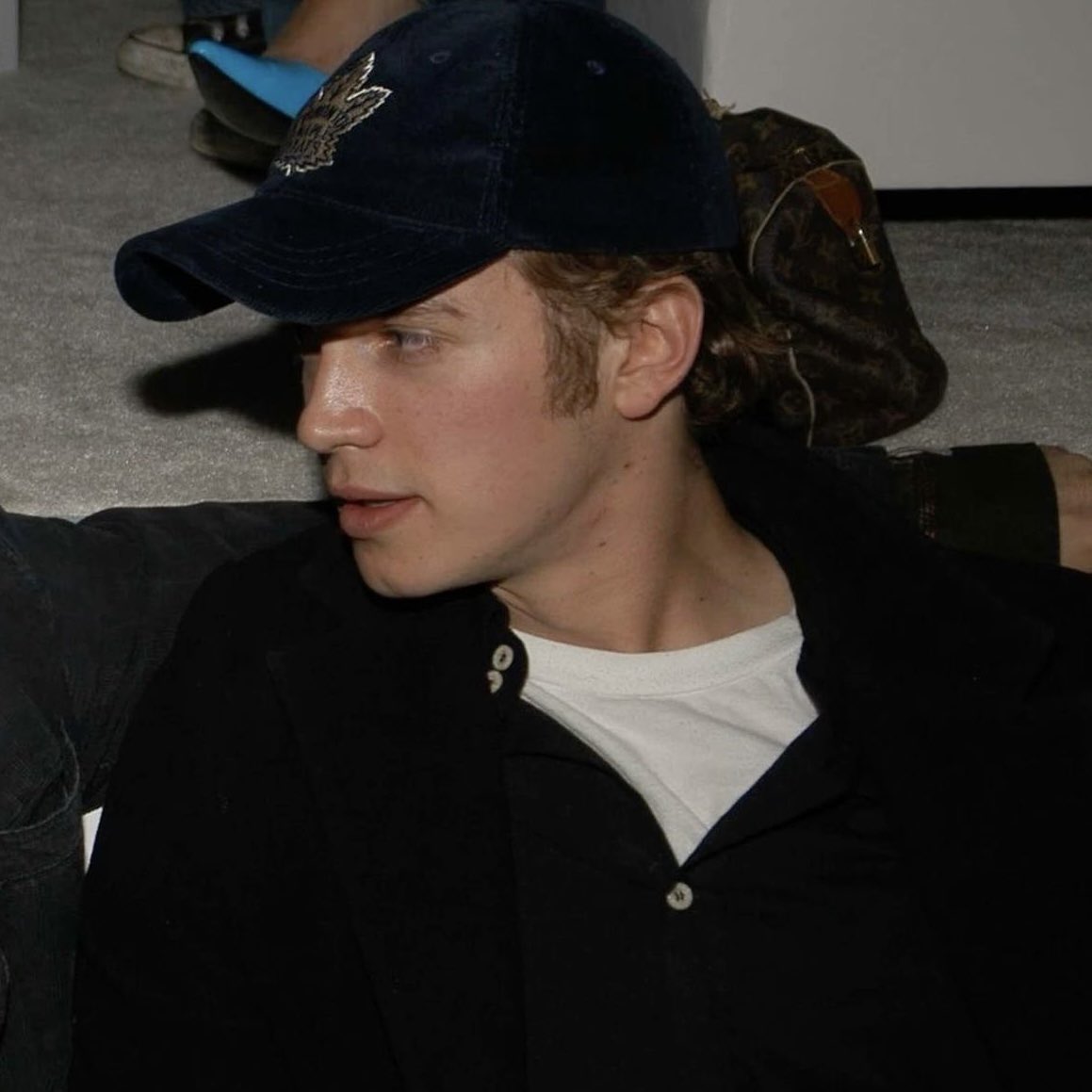 avcngrswitch's tweet photo. this lethal side profile https://t.co/0VkZcnpZFL