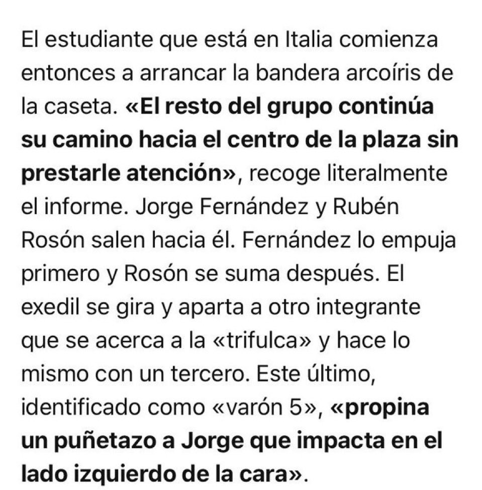 luca__brassi's tweet photo. “Agresión premeditada”. Cuando literalmente sus amigos iban a su bola hasta que llegaron dos borrachos, que ya tienen una edad para meterse en peleas, empujando primero al guaje solo y posteriormente a los dos que se acercaron a ver qué pasaba. 🤥 https://t.co/FTK4AoWOAU