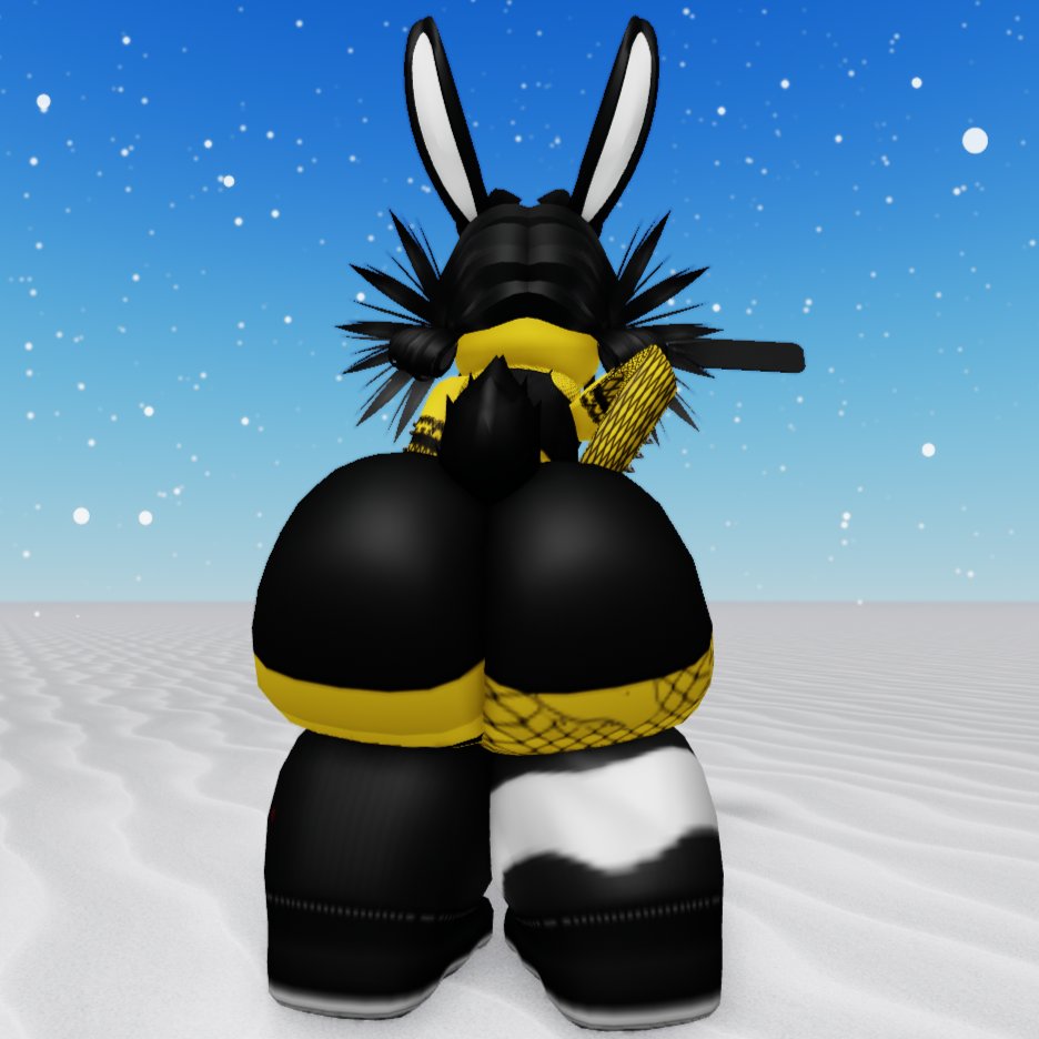 Ferrita's tweet photo. Feliz fin de semana 😚 🖤♠️

#roblox #r63 #r63 #r34 #goth https://t.co/DK1fi3ePPd