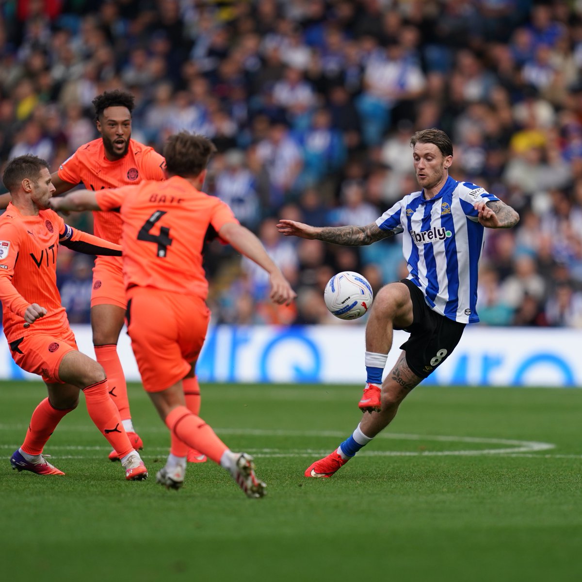 swfc's tweet photo. Nothing to separate the two sides so far... https://t.co/3Y5FUfsvFG