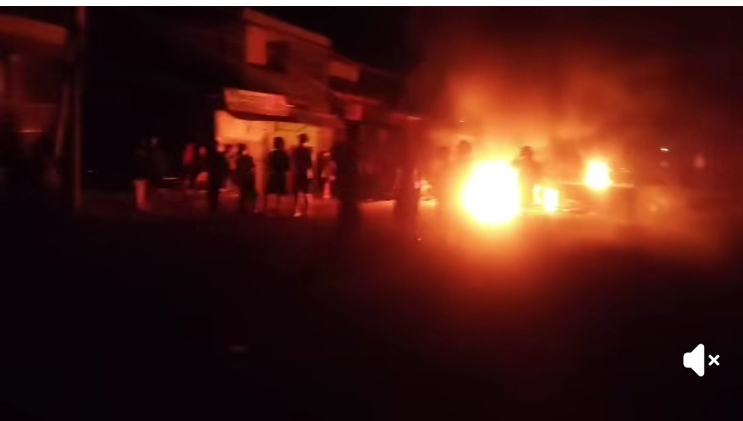 JangminTouthan1's tweet photo. When @crpfindia @Spearcorps @official_dgar failed to arrest, pretend to turn a blind eye to the Naga militants who mercilessly shot death Kuki innocent women, why do you selectively arrested Kuki  villagers   who r defending their villagers? https://t.co/vqdX5eDXAt